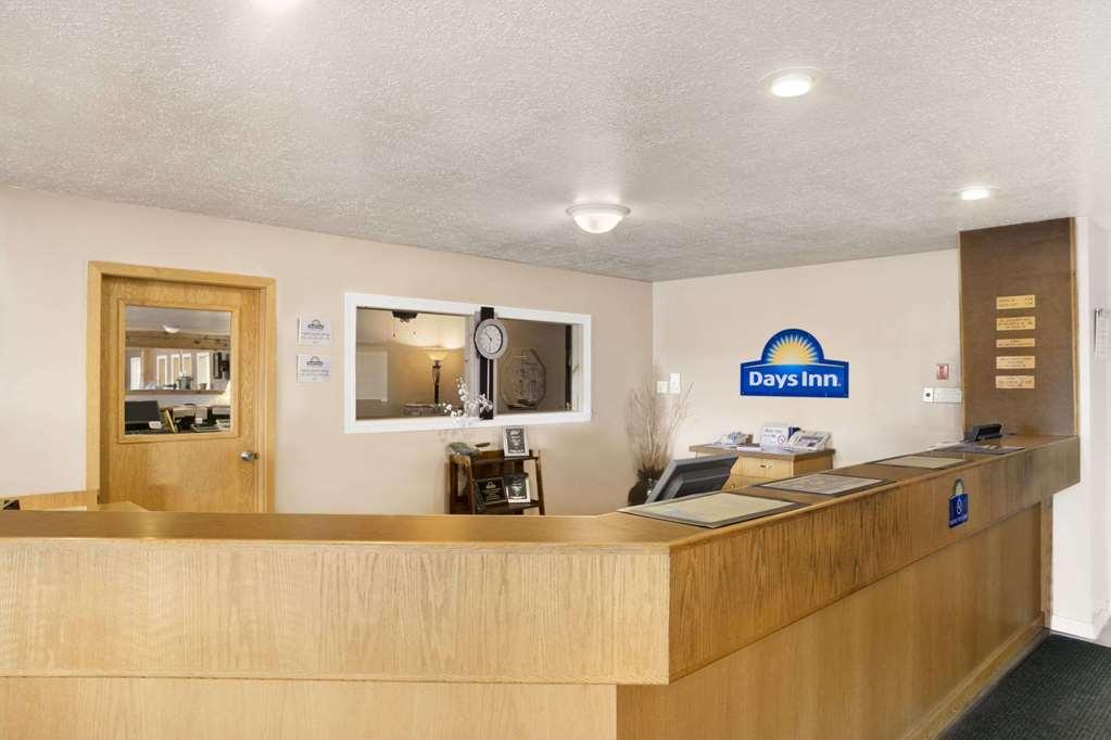 Hotel Baymont By Wyndham Manistee Interno foto
