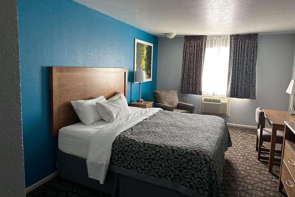 Hotel Baymont By Wyndham Manistee Camera foto