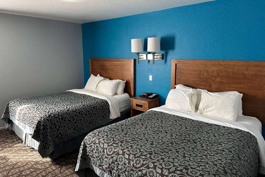 Hotel Baymont By Wyndham Manistee Camera foto